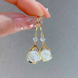 Elegantne Valge Opali Tilk Kõrvarõngad